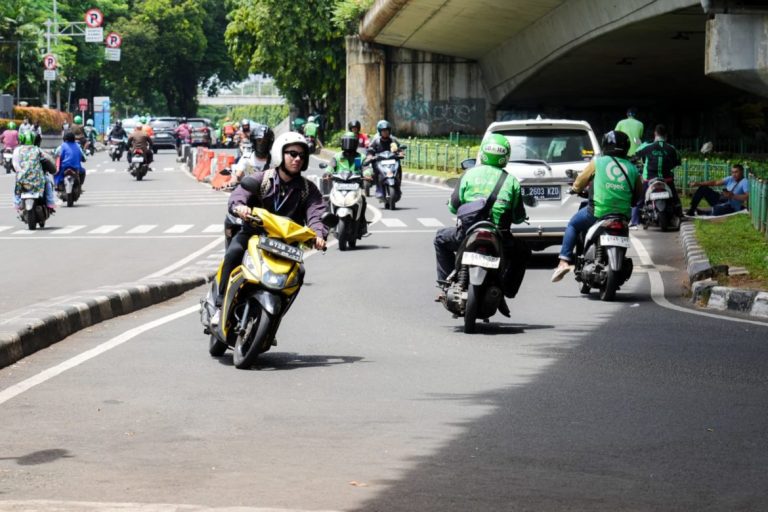 Jangan Lawan Arus di Jalan !! Ini Aturan, Sanksi Tegas dan Dendanya