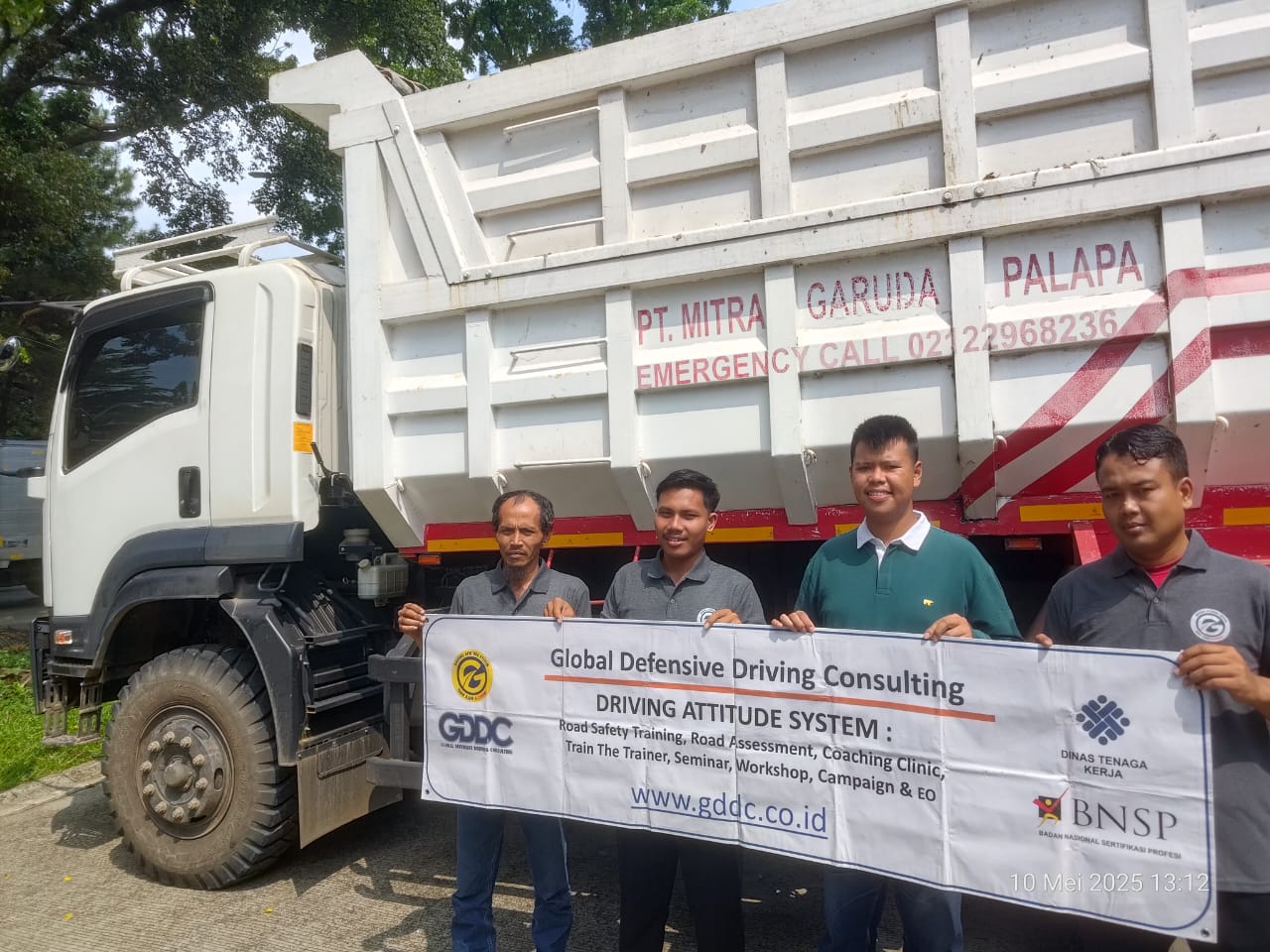 DDT HV Truk, MGP, Bekasi, Jawa Barat, 10 Mei 2025